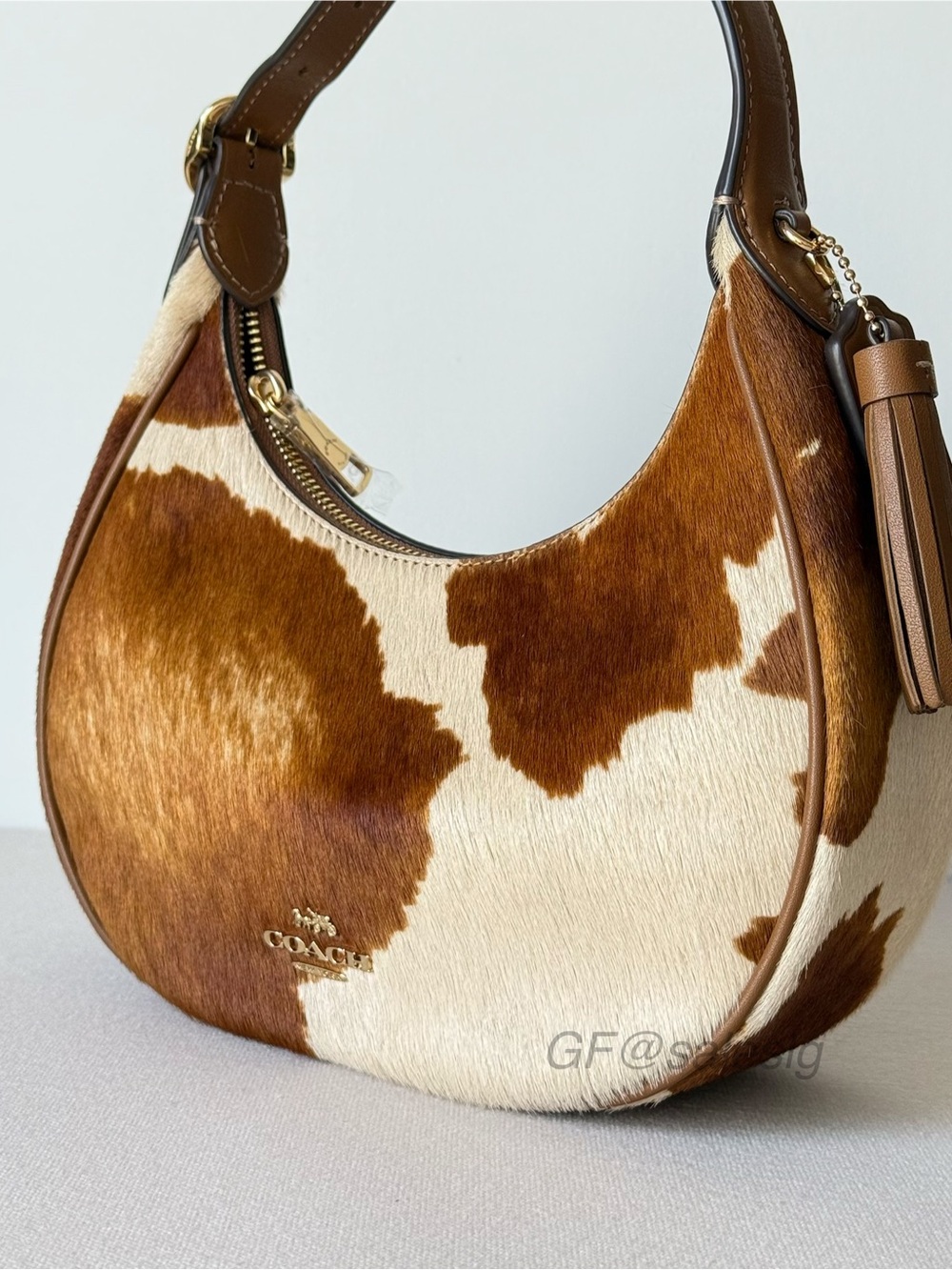 NWT Coach Emily Shoulder & Crossbody Bag In Haircalf With Cow Print Gold CDX23 - Picture 2 of 15